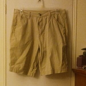 Faded Glory Men's Beige Cargo Shorts